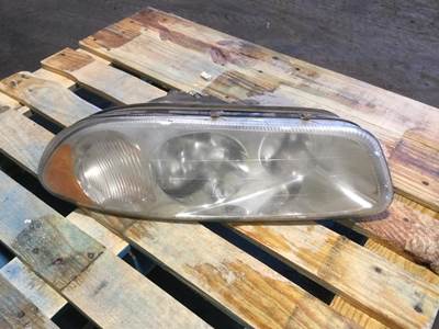 Mack Vision CXN612 Right Headlight Assembly for a Mack CXN612
