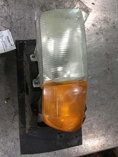 Sterling 9500 A/AT/L8500/L9500 Right Headlight Assembly
