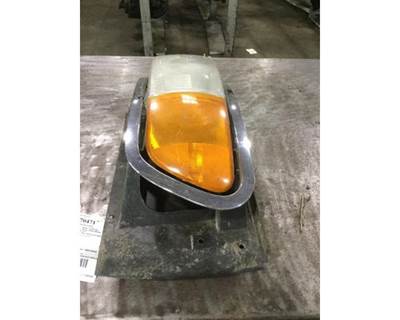 Sterling 9500 A/AT/L8500/L9500 Right Headlight Assembly