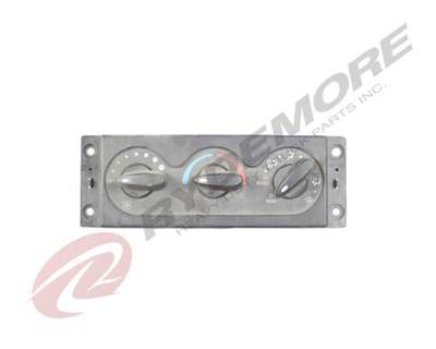 International 4300 Heat / AC Control, Part # 3545543C5