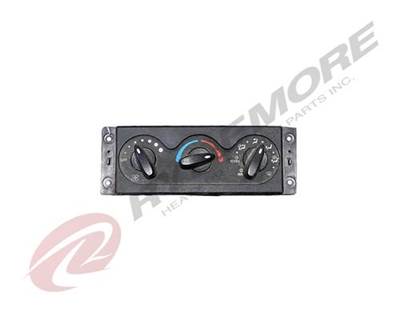 International Navistar Heater / AC Temp Control, Part # 3827580C1 / 3827580C2 / R011156R2