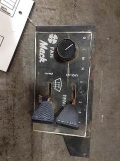 Mack VARIOUS MACK MODELS Heater / AC Temp Control for a Mack RD688P