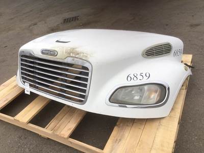 Freightliner M2 106 Hood for a Freightliner M2-106