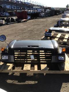 GMC C4500 Hood