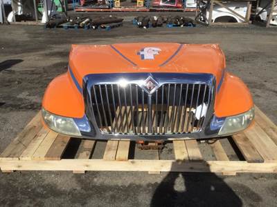 International 4400 Hood