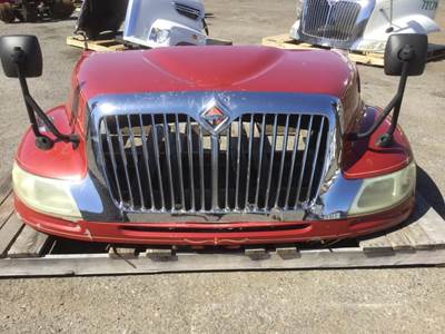 International 4400 Hood