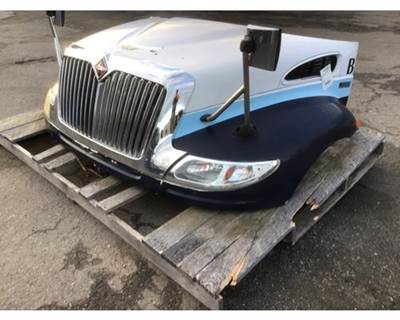 International 4400 Hood