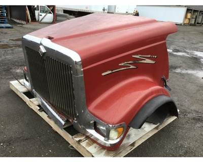 International 5900i Hood