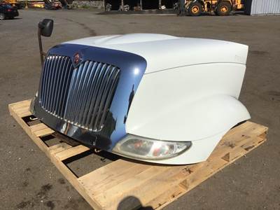 International 8600 Hood