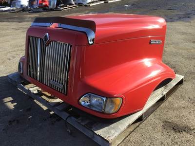International 9200 Hood