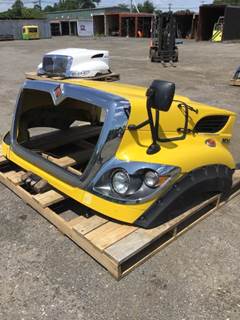 International HV513 Hood