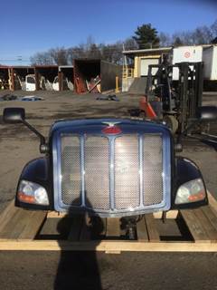 Peterbilt 579 Hood
