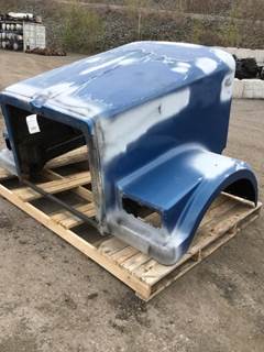 Western Star 4900FA Hood for a Western Star 4900 FA