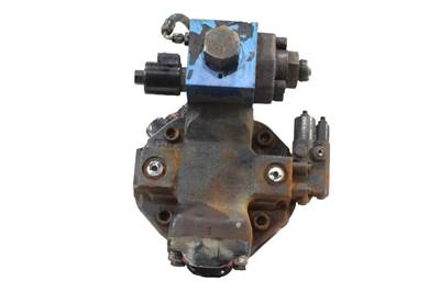 International 7600 Hydraulic Pump