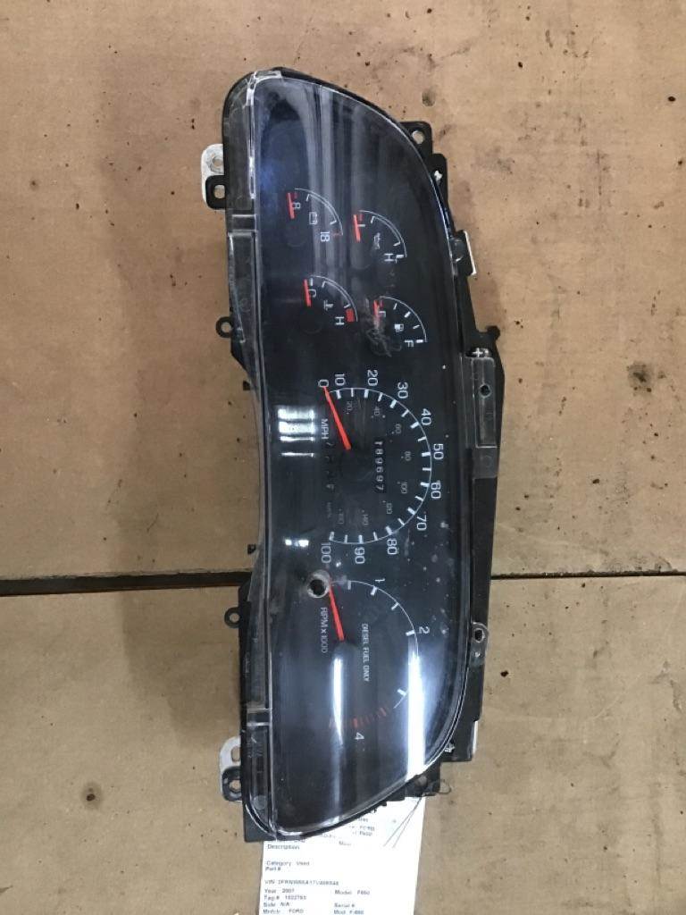 2007 Ford F650 Instrument Panel Cluster for a Ford F650 For Sale