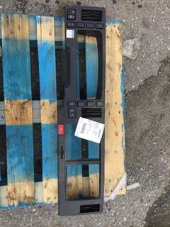 Isuzu NRR Interior Part