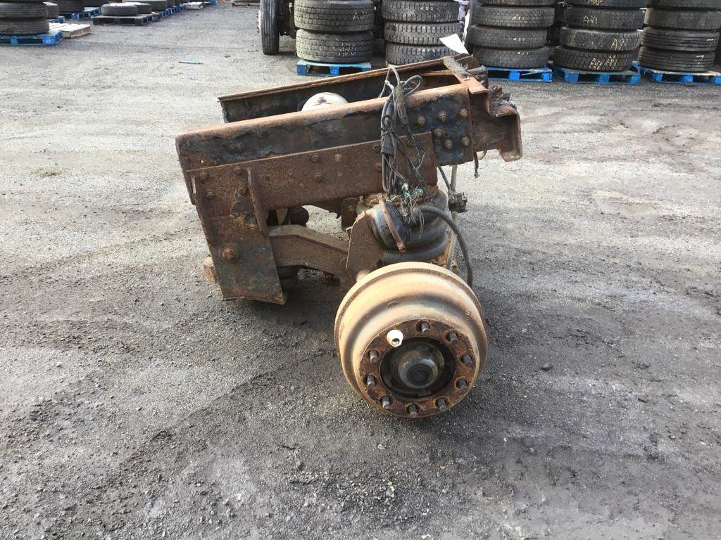 2002 Silent Drive LE613 Lift Axle / Drop Axle for a Mack LE613 For Sale