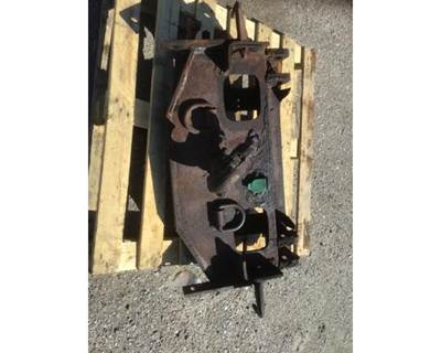 Used 2003 International 7400 Pintle Plate