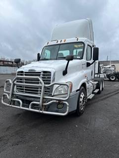 Freightliner Cascadia Truck