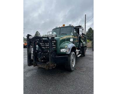 Mack Granite GU712 Truck