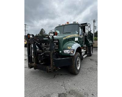 Mack Granite GU712 Truck