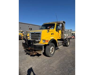 Sterling L8500 Truck