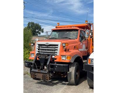 Sterling L9500 Truck
