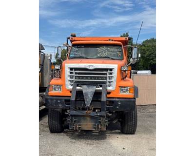 Sterling L9500 Truck