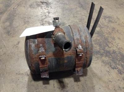 Western Star 4900FA Radiator Overflow Bottle / Surge Tank for a Western Star 4900 FA