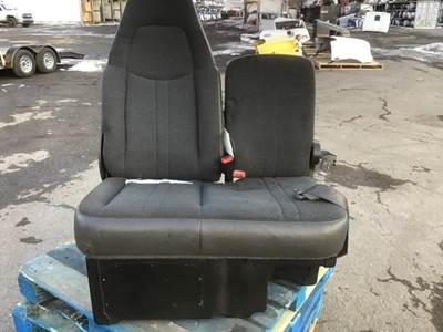 GMC C7500 Right Seat