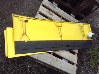 Freightliner Cascadia Right Fairing