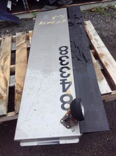 Freightliner Cascadia Right Fairing for a Freightliner CASCADIA 125BBC