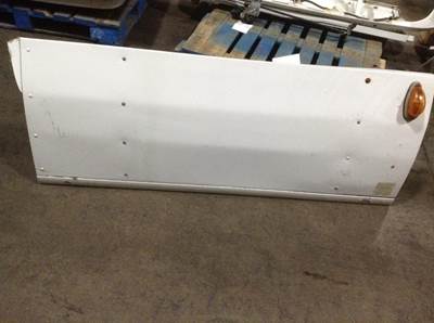 Freightliner Columbia Left Fairing for a Freightliner COLUMBIA 120