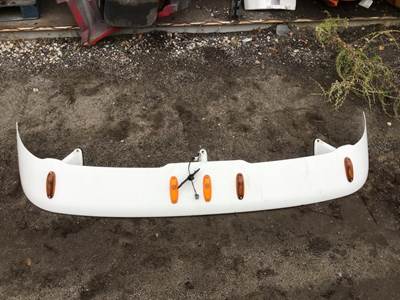 Freightliner Cascadia 125 Sun Visor