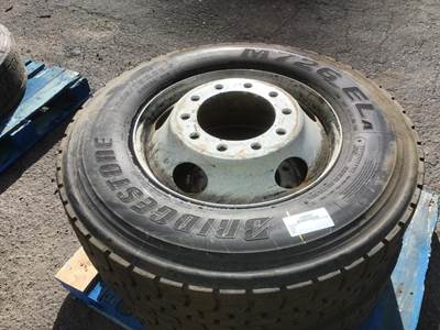 Bridgestone M726 ELA Tire