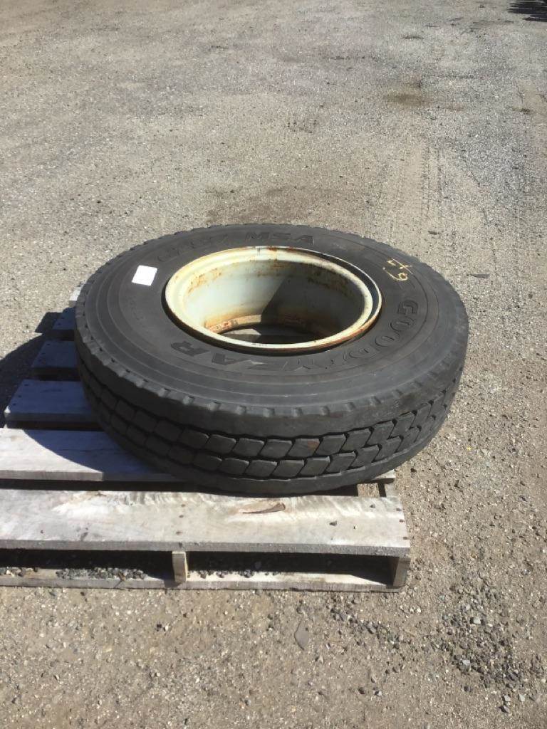 Tire For Sale Fitchburg, MA 1023701