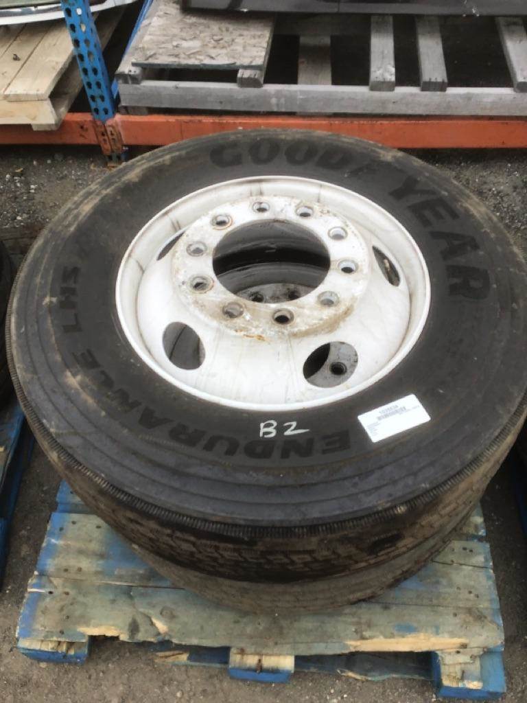 Tire For Sale Fitchburg, MA 1035534