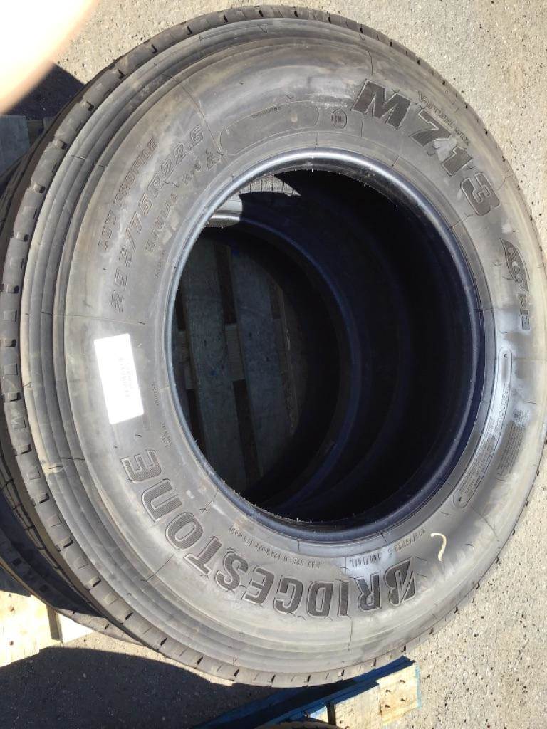Tire For Sale Fitchburg, MA 1040850