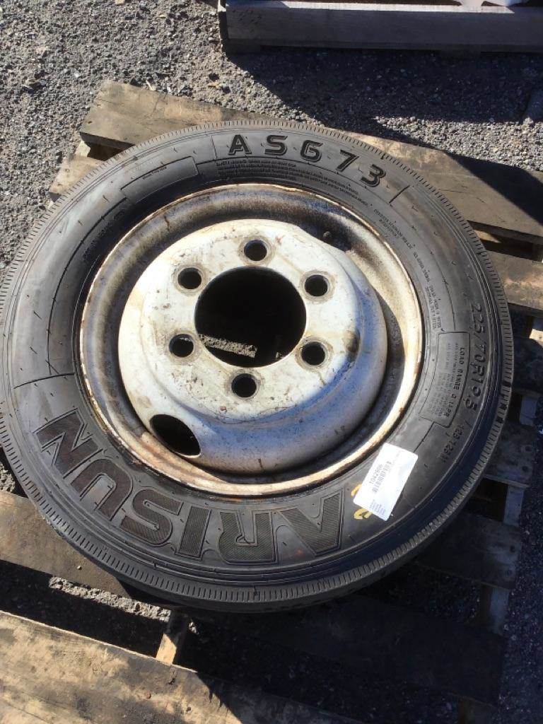 Tire For Sale Fitchburg, MA 1042906