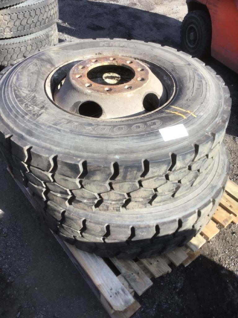 Tire For Sale Fitchburg, MA 1044551