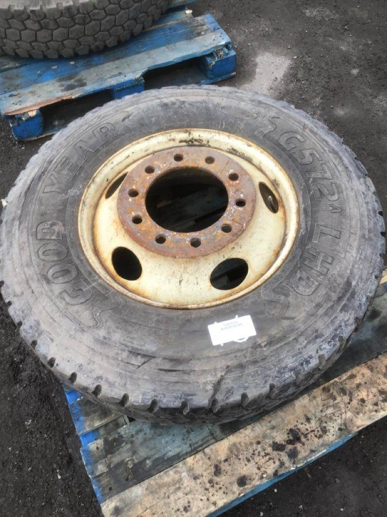 Tire For Sale Fitchburg, MA 1045650