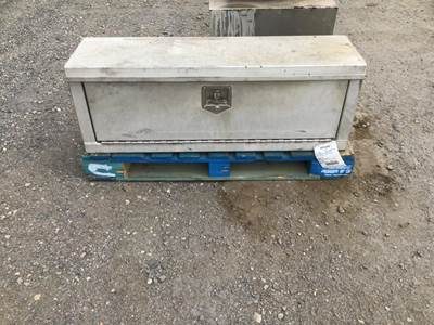 Good used take off 2008 International 7500 Aluminum tool box. 