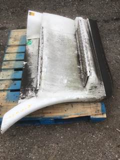 Freightliner Cascadia Left Truck Skirt for a Freightliner CASCADIA 113BBC