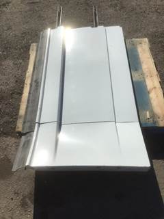 Freightliner Cascadia Left Truck Skirt for a Freightliner CASCADIA 113BBC