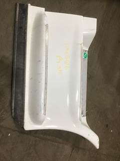 Freightliner Cascadia Right Truck Skirt