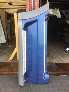 Freightliner Cascadia Truck Skirt