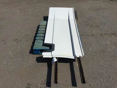 Freightliner Cascadia Left Truck Skirt