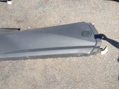 Kenworth T680 Right Truck Skirt