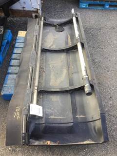 Peterbilt 579 Right Truck Skirt