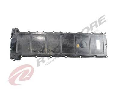 Detroit DD13 Valve Cover
